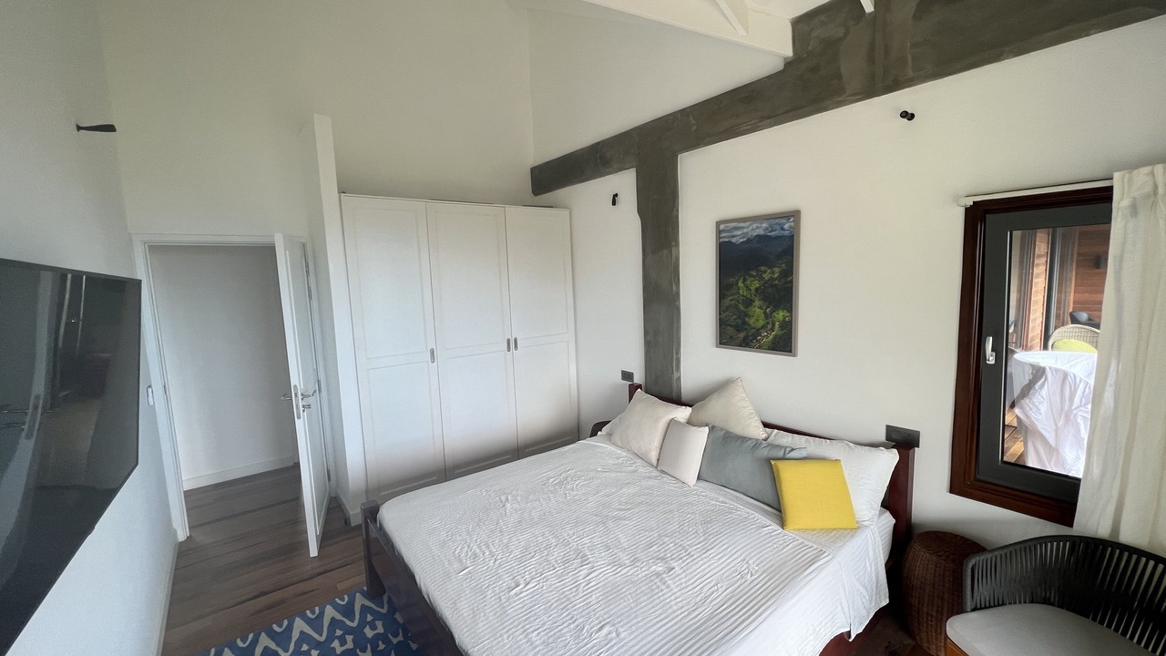 Photo of Bedroom in Picard