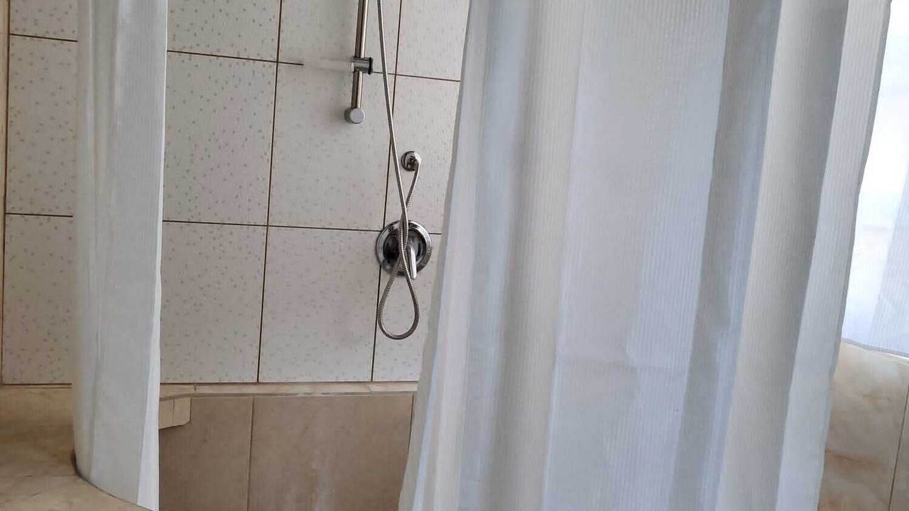 Photo of Bathroom in Picard