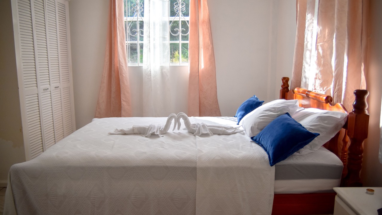 Photo of Bedroom in Saint George Parish