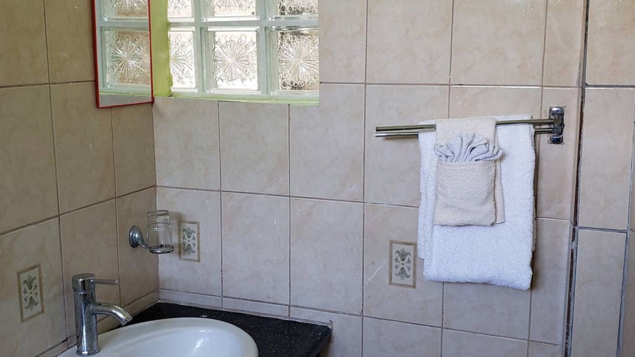 Photo of Bathroom in Roseau