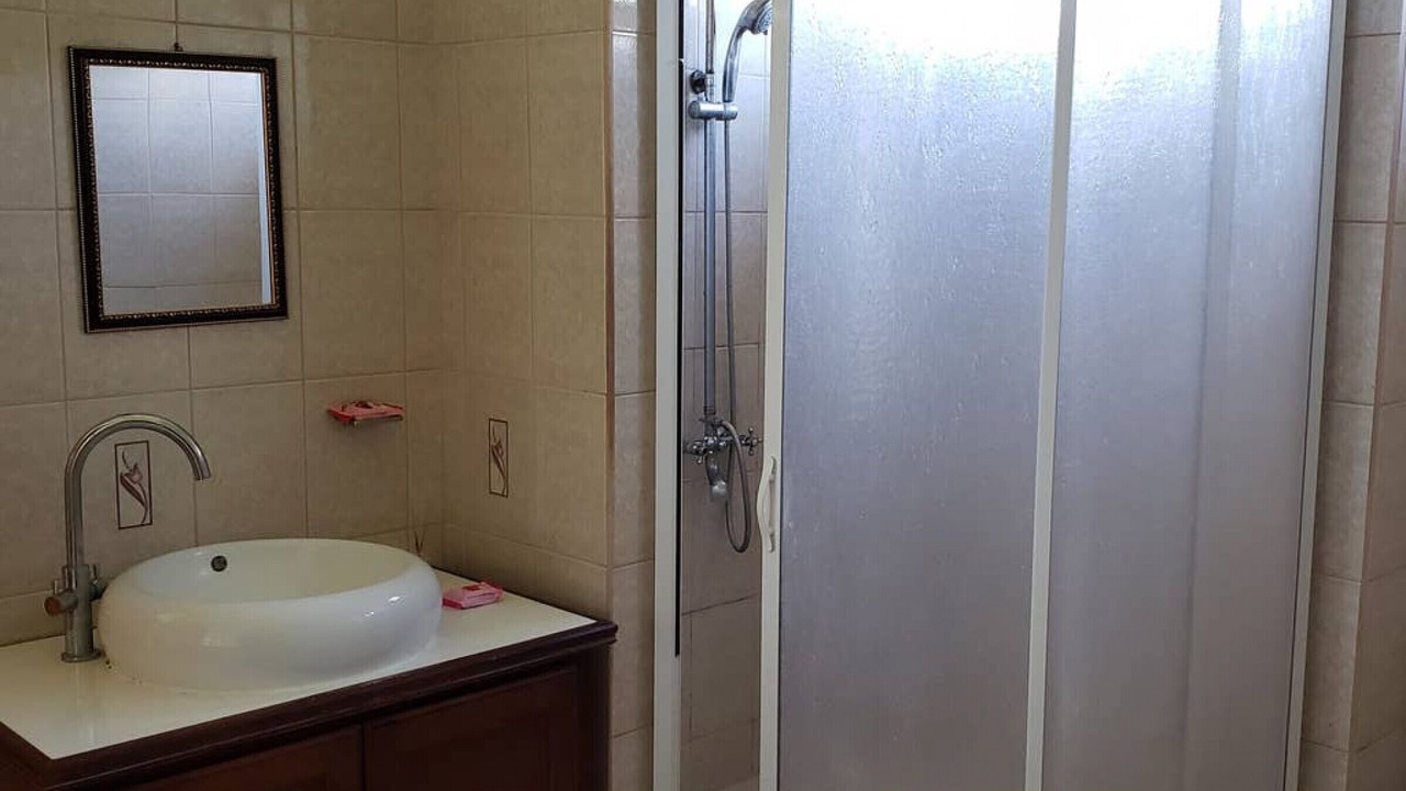 Photo of Bathroom in Roseau