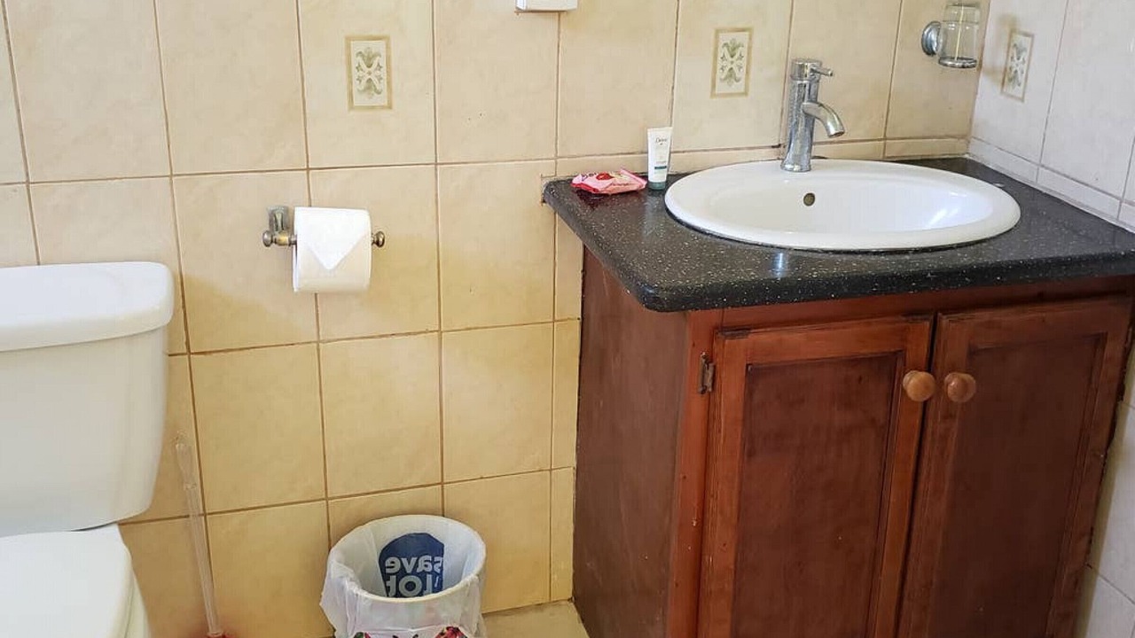 Photo of Bathroom in Roseau