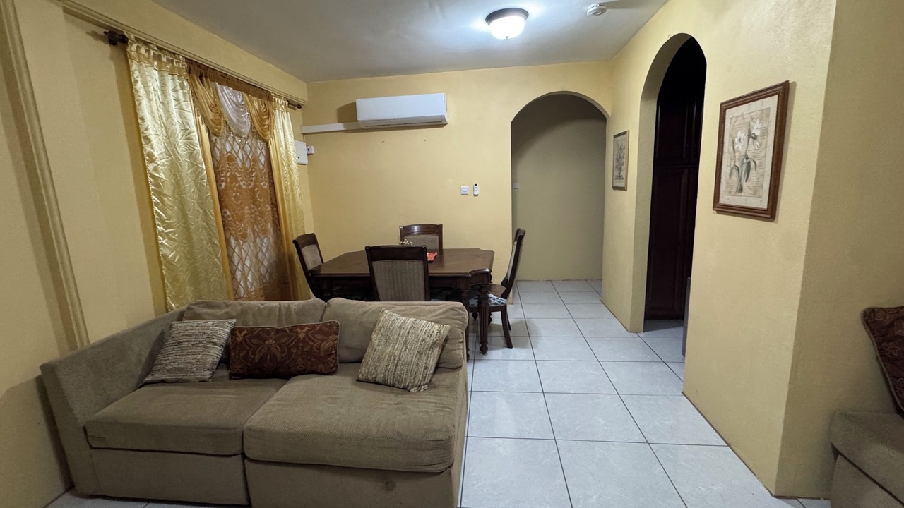 Photo of Livingroom in Roseau
