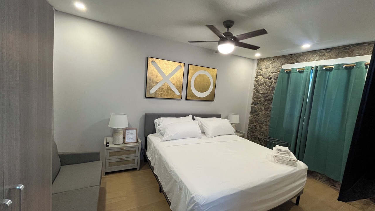 Photo of Bedroom in Roseau