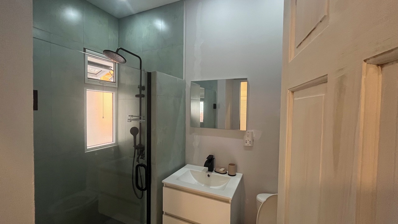 Photo of Bathroom in Roseau