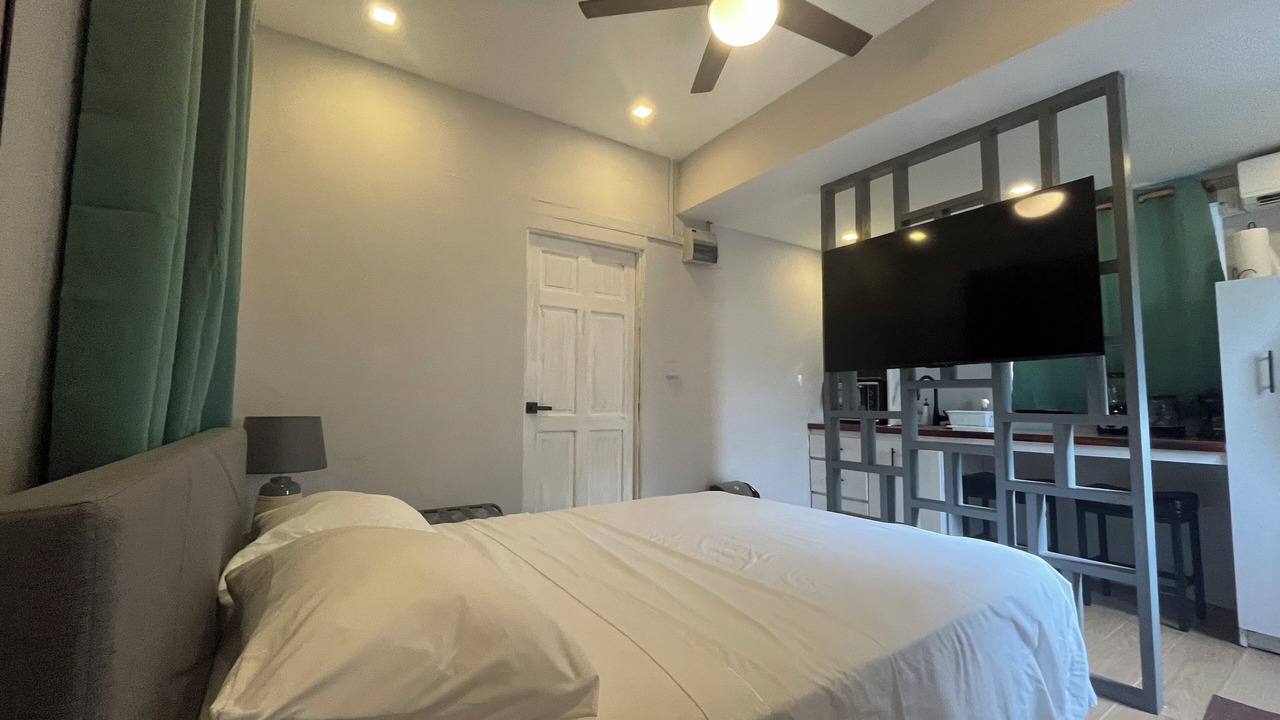 Photo of Bedroom in Roseau