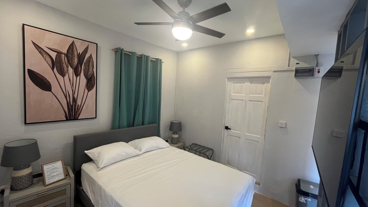 Photo of Bedroom in Roseau