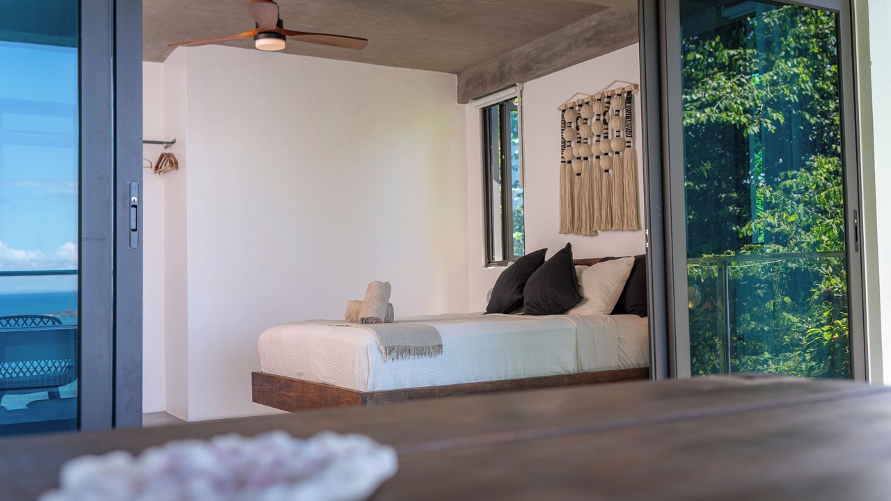 Photo of Bedroom in Calibishie