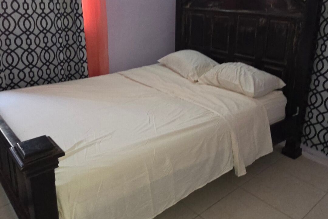Photo of Bedroom in Roseau
