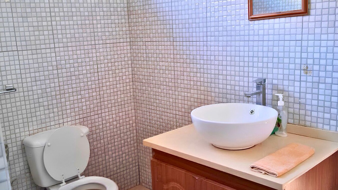 Photo of Bathroom in Roseau