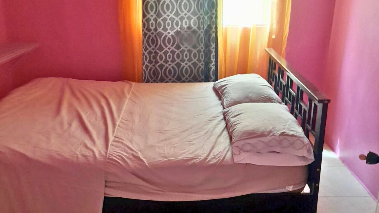Photo of Bedroom in Roseau