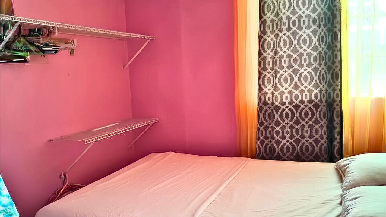 Photo of Bedroom in Roseau