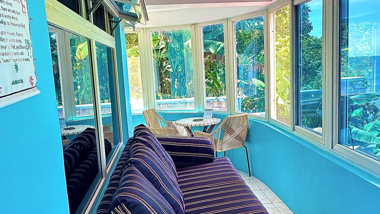 Photo of Livingroom in Soufriere