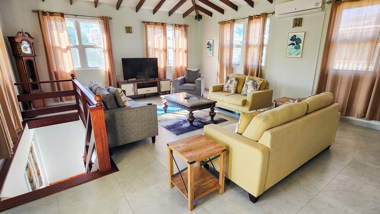 Photo of Livingroom in Picard