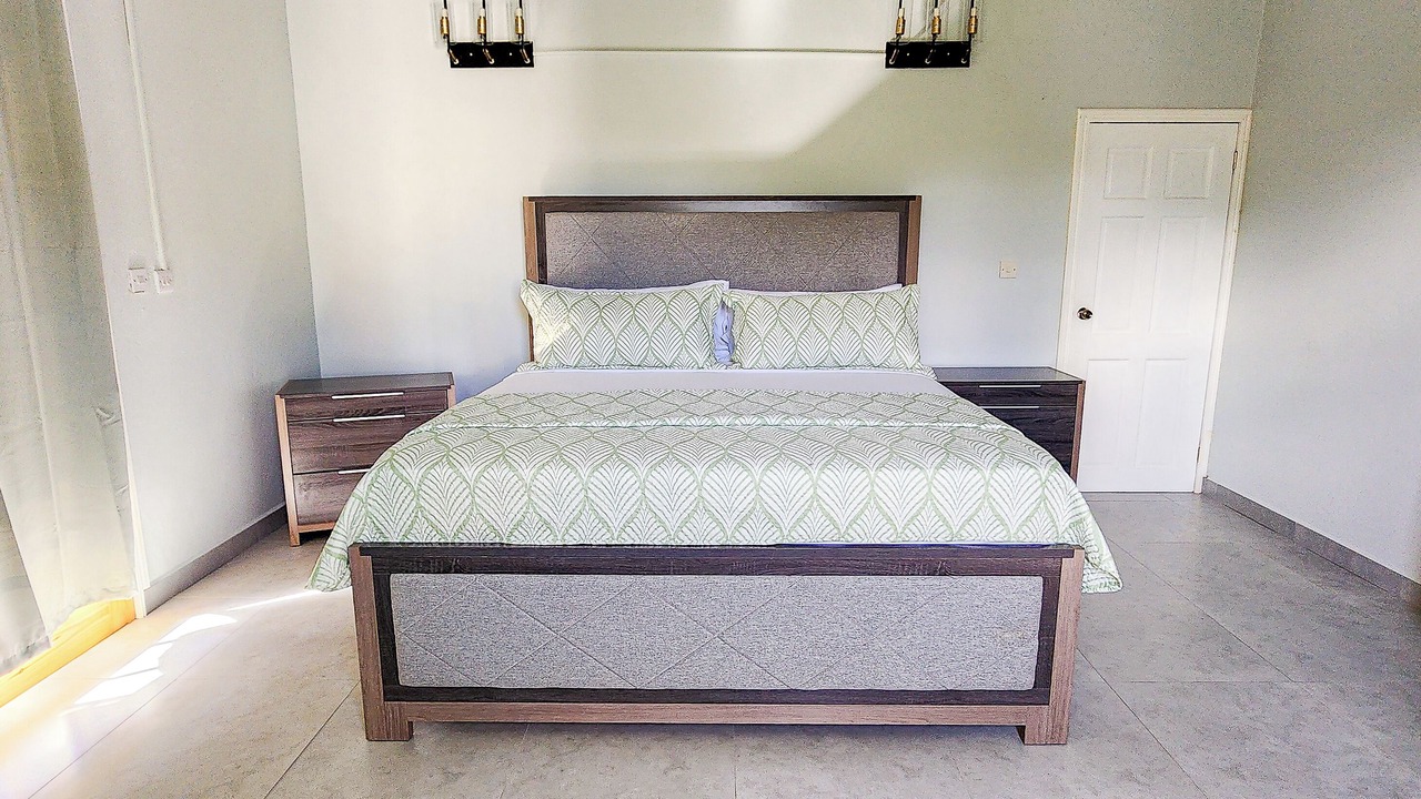 Photo of Bedroom in Picard