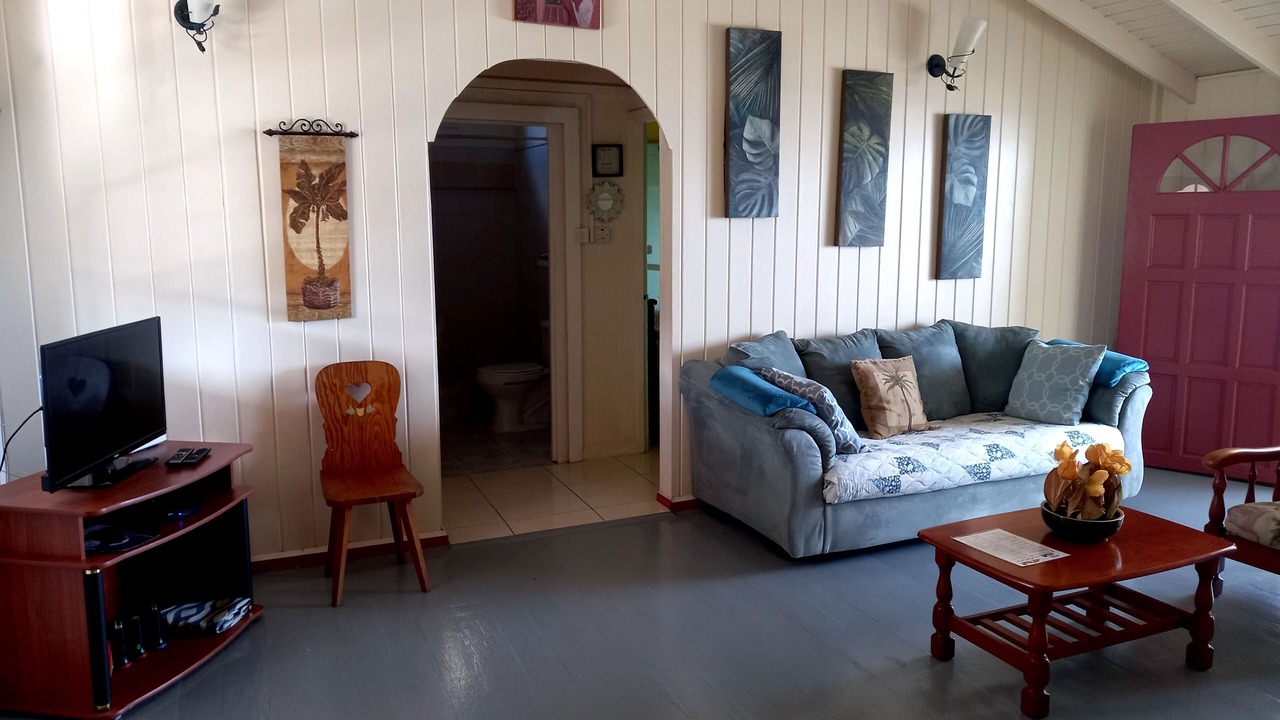 Photo of Livingroom in Calibishie