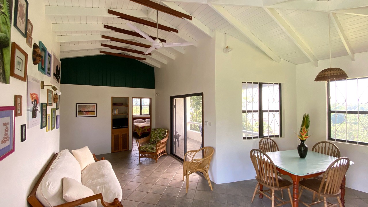 Photo of Livingroom in Calibishie