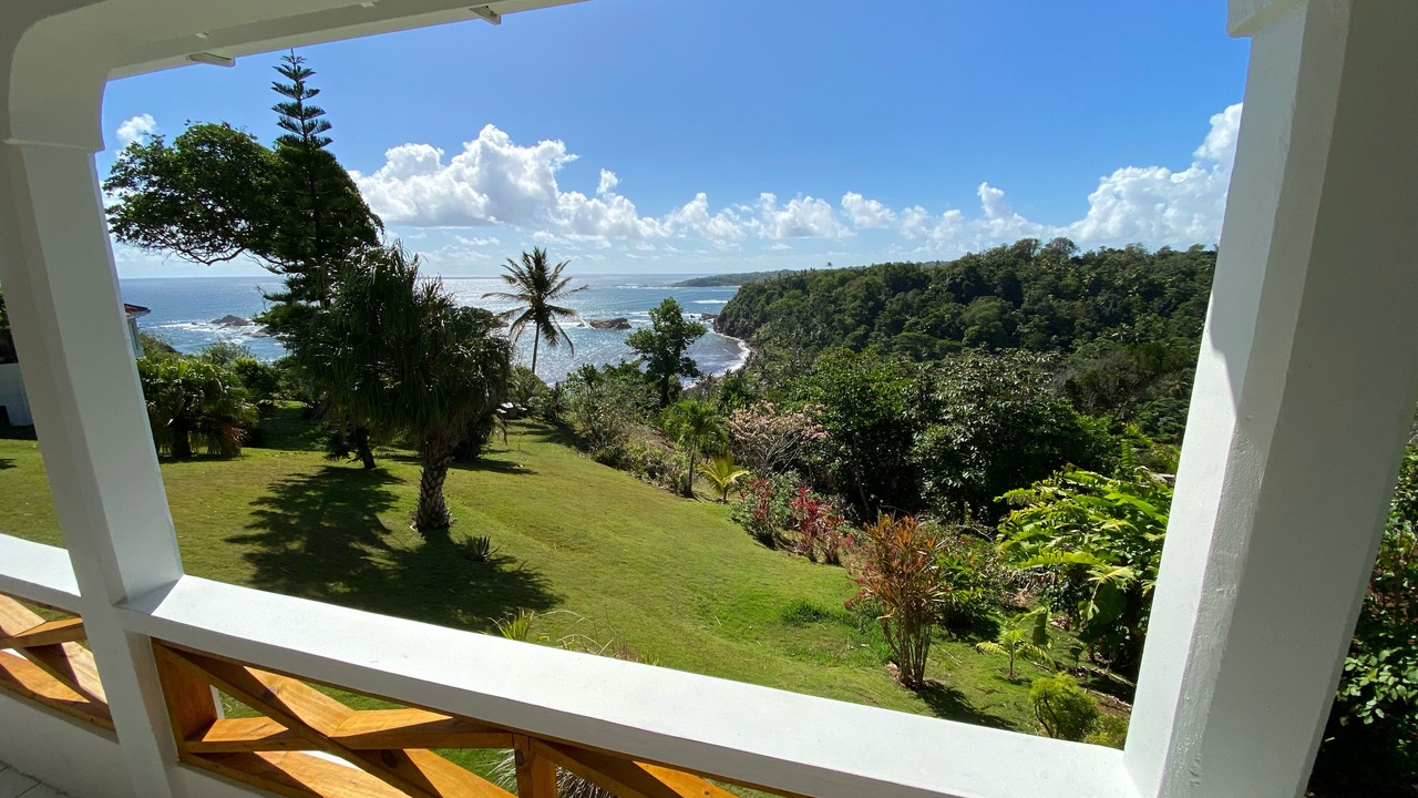 Photo of Patio Balcony in Calibishie