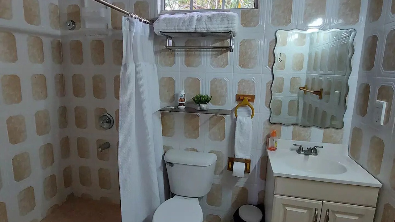 Photo of Bathroom in Vieille Case
