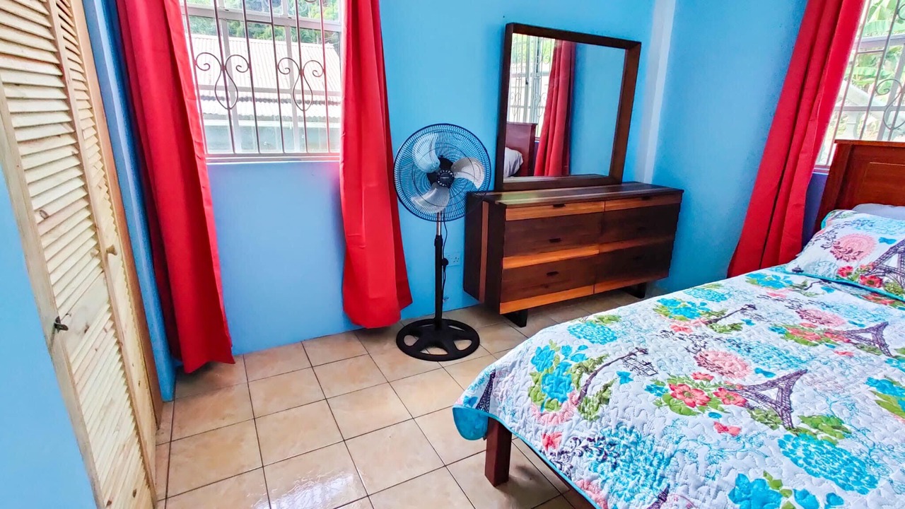 Photo of Bedroom in Roseau