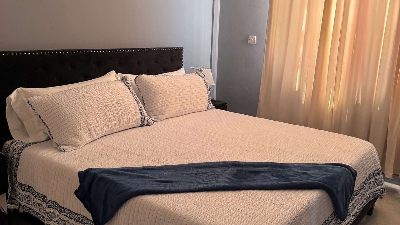 Photo of Bedroom in Roseau