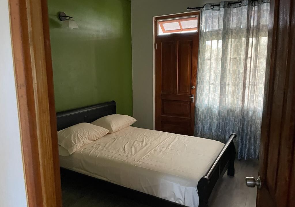 Photo of Bedroom in Roseau