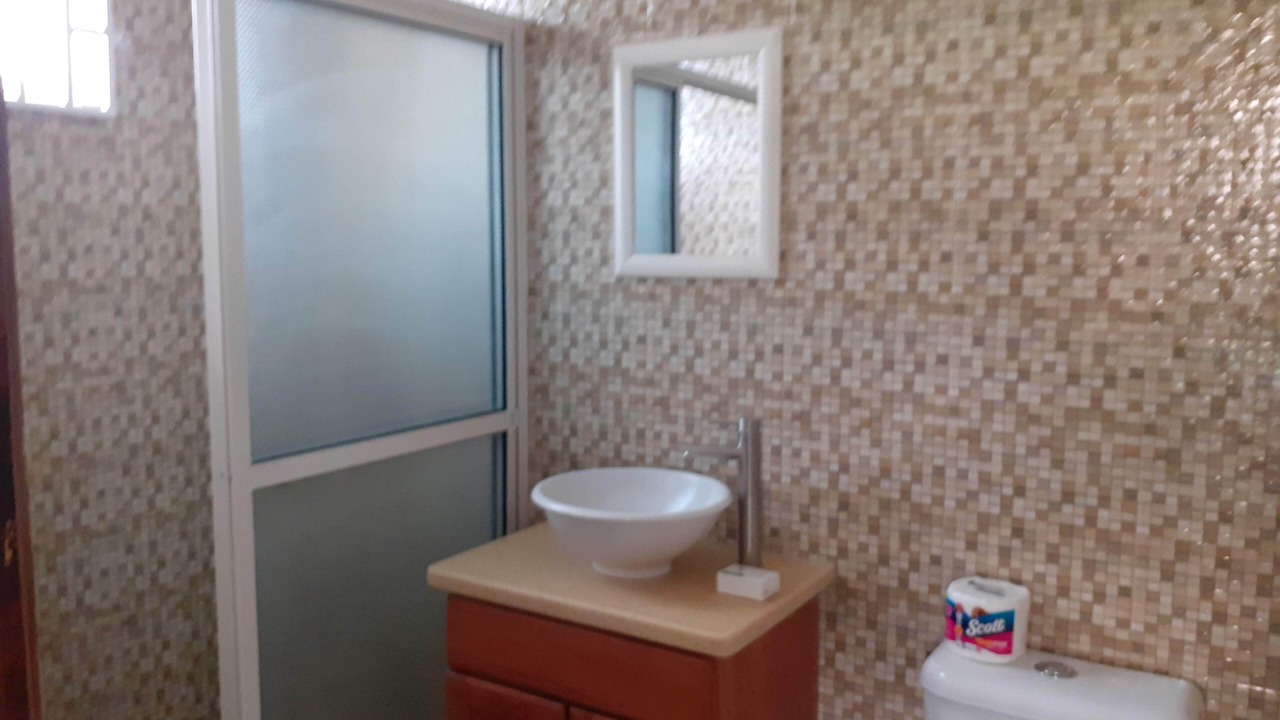Photo of Bathroom in Roseau