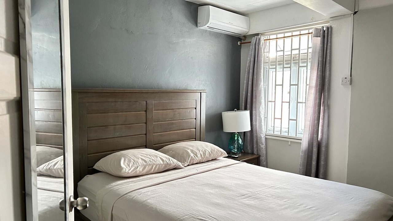 Photo of Bedroom in Roseau