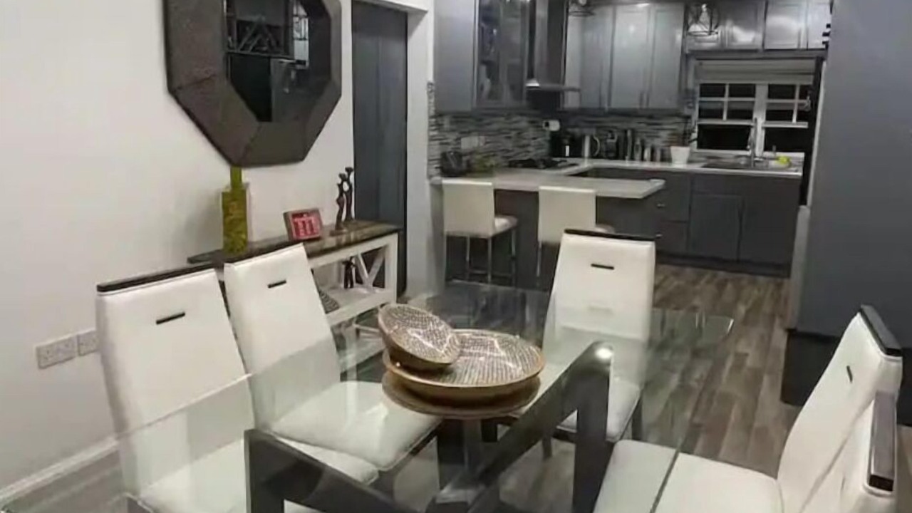 Photo of Livingroom in Roseau