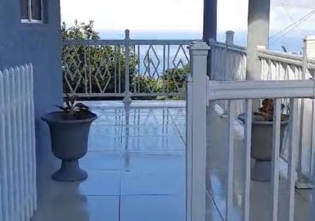 Photo of Patio Balcony in Roseau