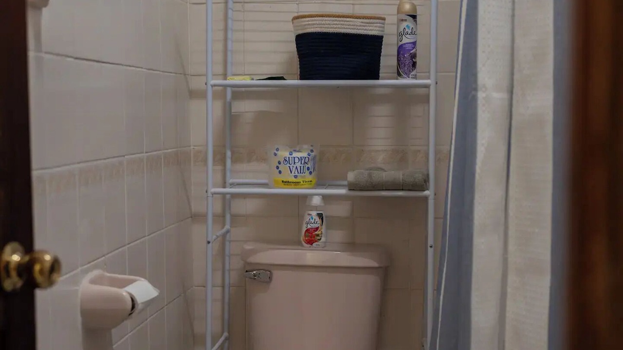Photo of Bathroom in Roseau