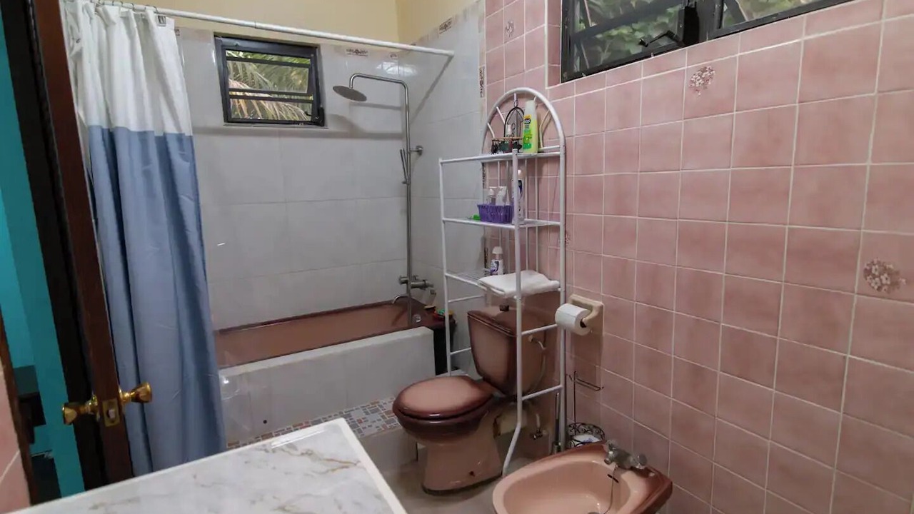Photo of Bathroom in Roseau