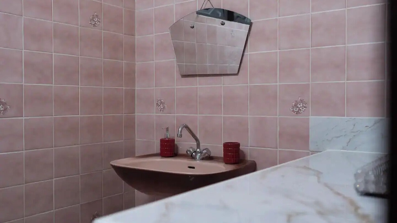 Photo of Bathroom in Roseau