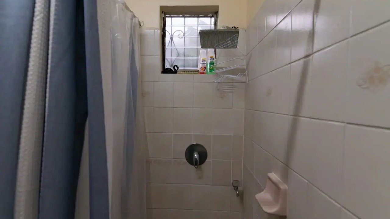 Photo of Bathroom in Roseau