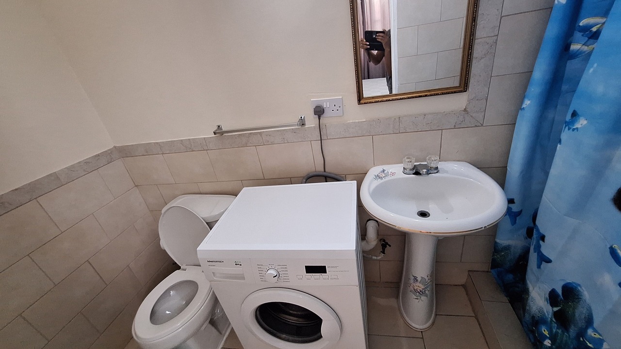 Photo of Bathroom in Newtown