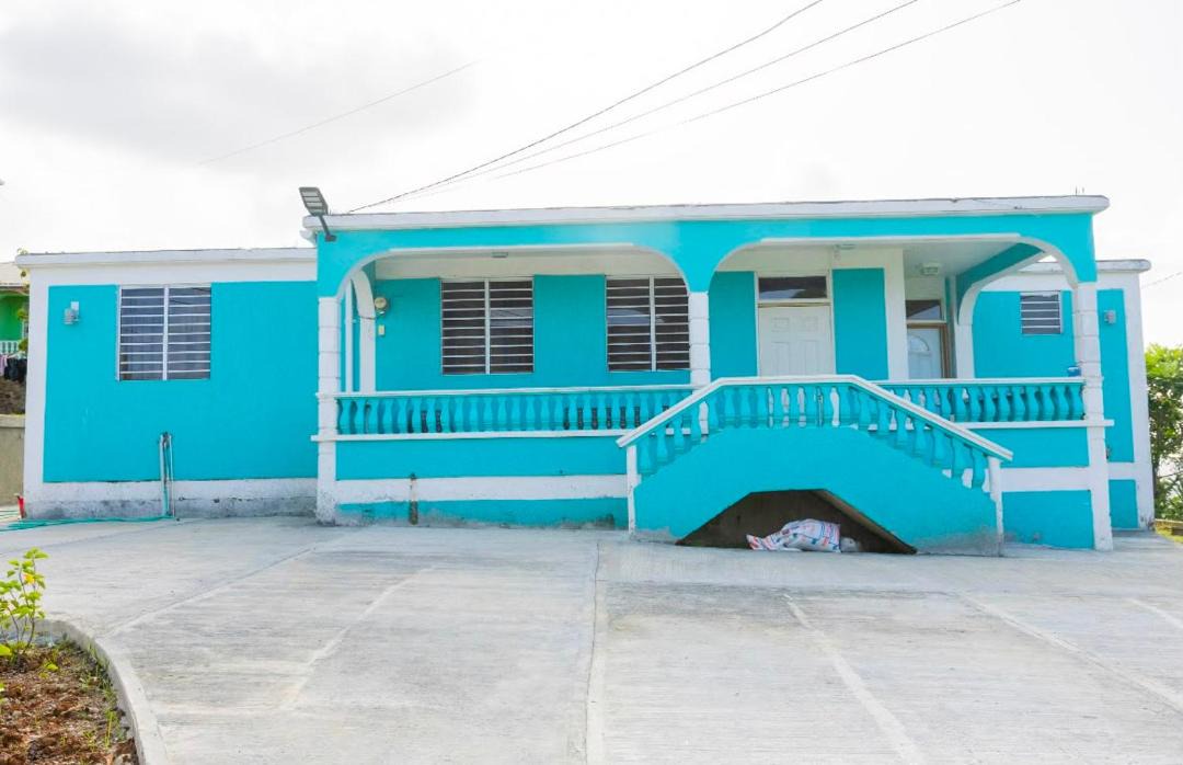 Photo of Others in Marigot