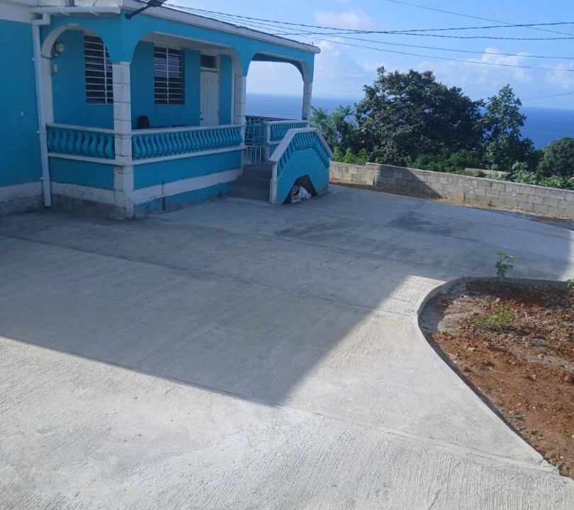Photo of Others in Marigot