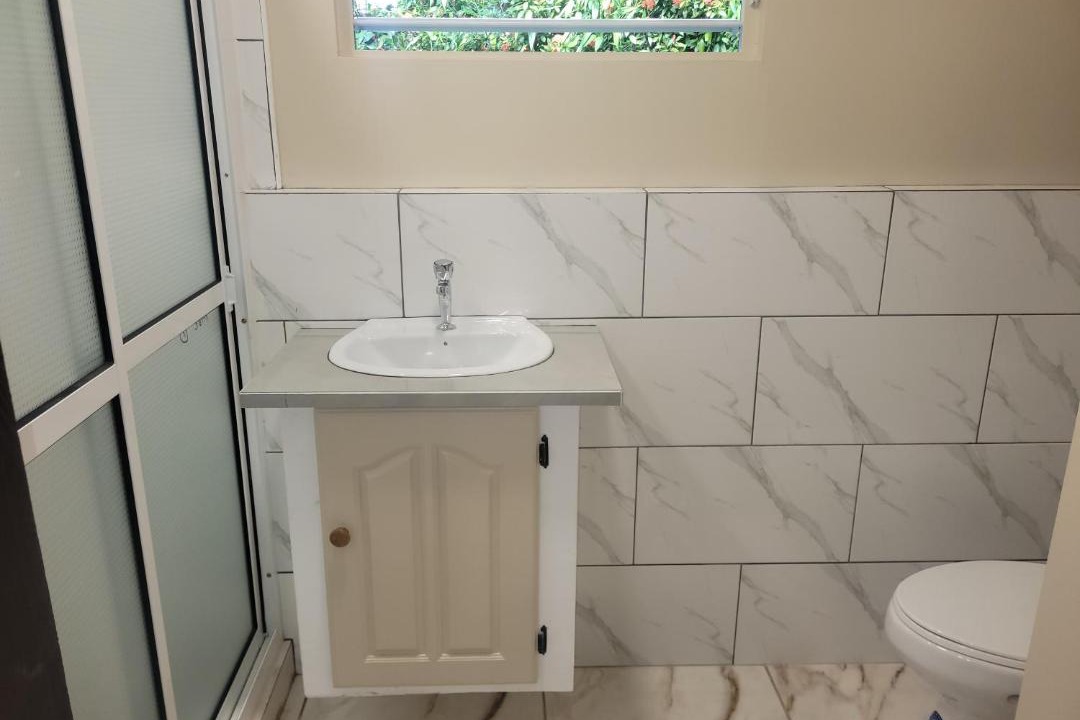 Photo of Bathroom in Wotten Waven