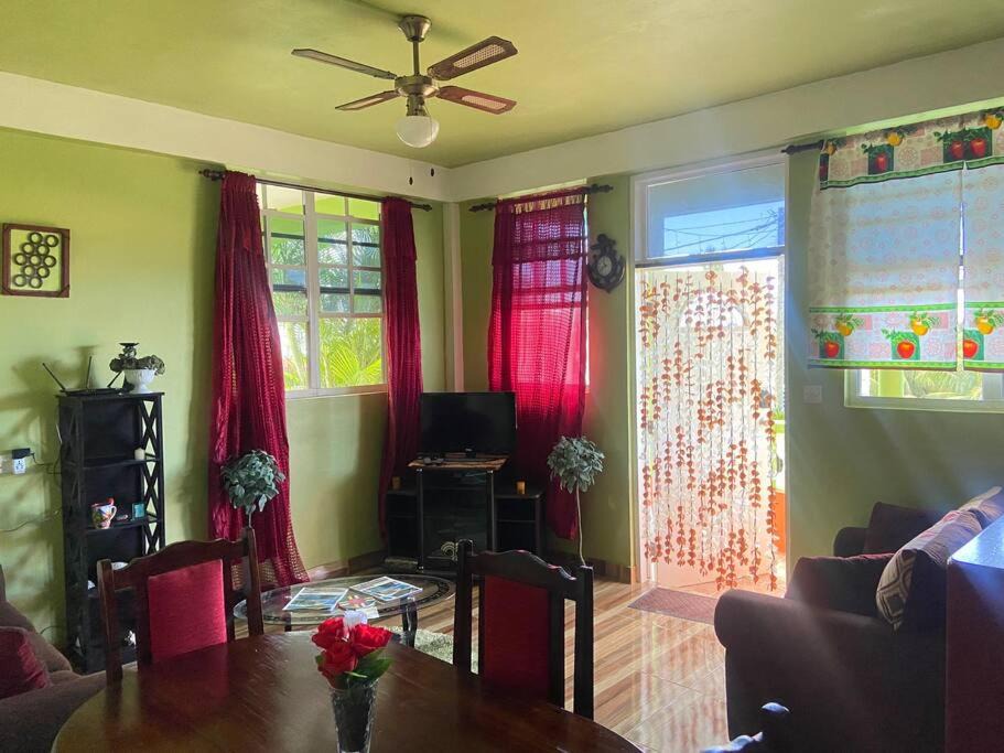 Photo of Livingroom in Pointe Michel