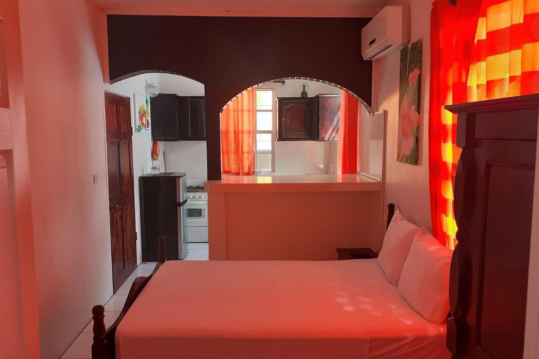 Photo of Bedroom in Roseau