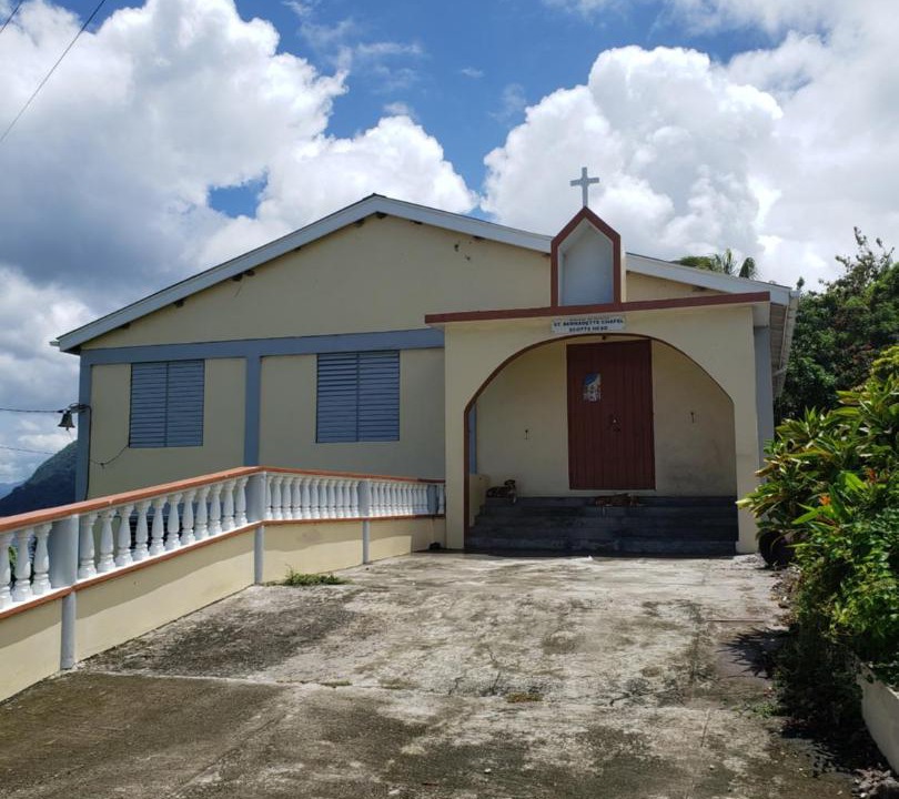 Photo of Buildings in Scotts Head