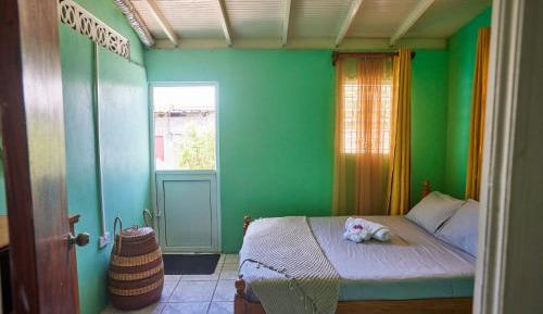 Deluxe Two-Bedroom Apartment with Garden View