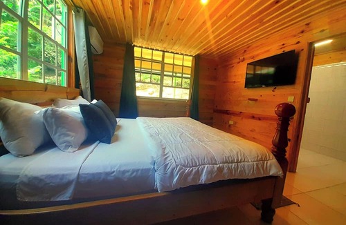 Loubiere Cottage | Pinard's Mountain Resort - Cottage 7