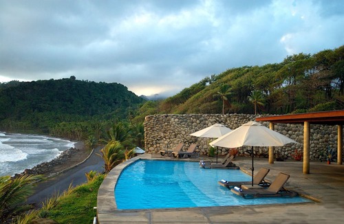 Marigot Resort | Pagua Bay House Oceanfront Cabanas