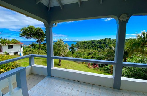 Calibishie Cottage | Sea Cliff Cottages
