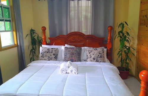 Pointe Michel Cabin | Pinard's Mountain Resort - Cottage 10