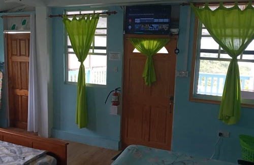 Mahaut House | Suite Pepper
