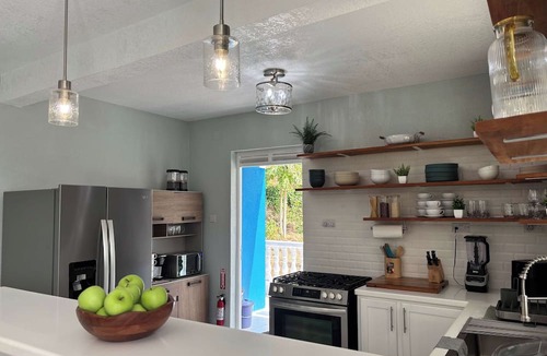 Mero Apartment | Castaways Haven Apt, Few steps from Mero Beach