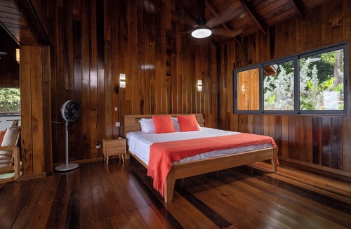 Calibishie Villa | Turtle Beach Villas