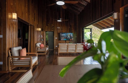 Calibishie Villa | Turtle Beach Villas